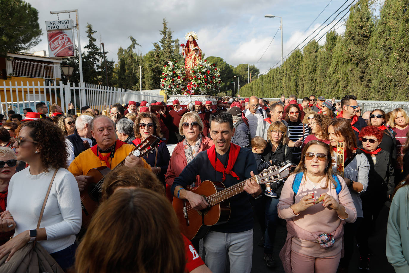 Fotos: La Santa reúne a 10.000 romeros en su bajada a Totana tras el parón de la pandemia