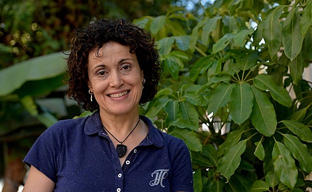 María del Carmen Carrión, editora de El Eremita y especialista en la obra de Miguel Espinosa. 