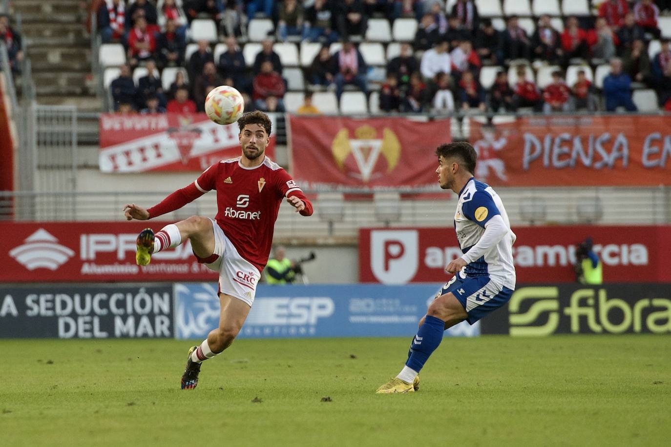 Fotos: La victoria del Real murcia frente al Sabadell, en imágenes