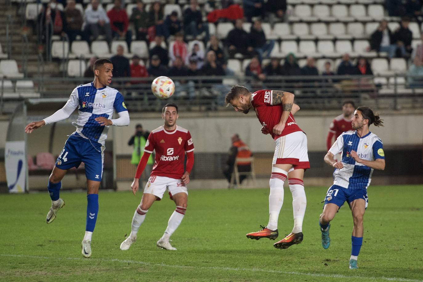 Fotos: La victoria del Real murcia frente al Sabadell, en imágenes