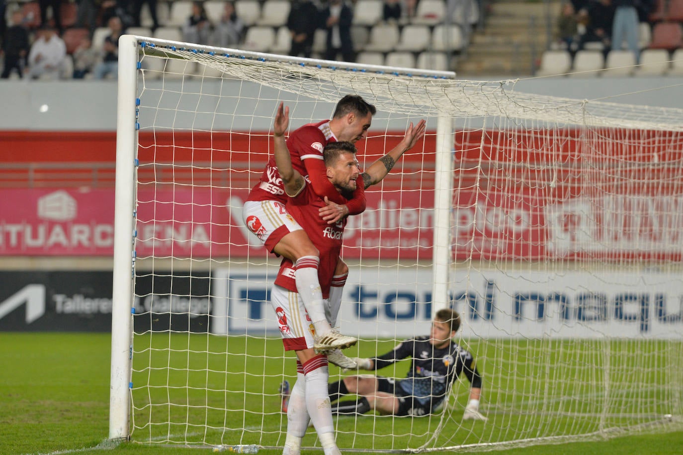 Fotos: La victoria del Real murcia frente al Sabadell, en imágenes