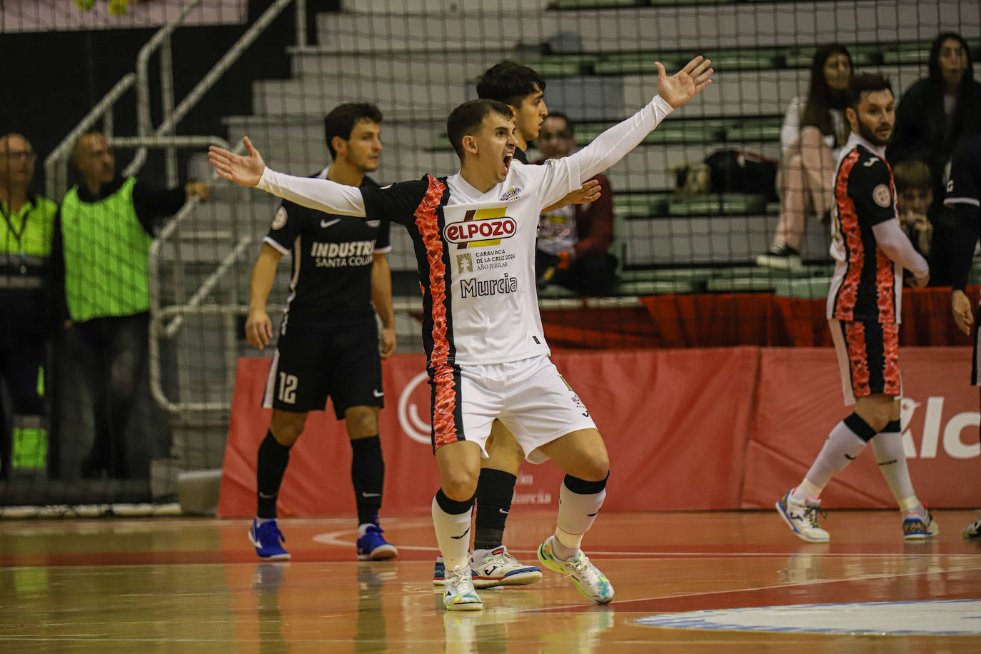 Fotos: La victoria de ElPozo Murcia frente al Industrias Santa Coloma, en imágenes