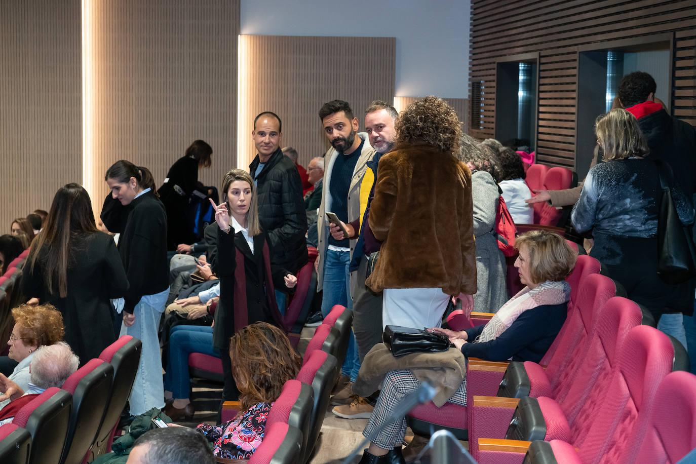 Fotos: Lleno en el estreno del auditorio Margarita Lozano de Lorca