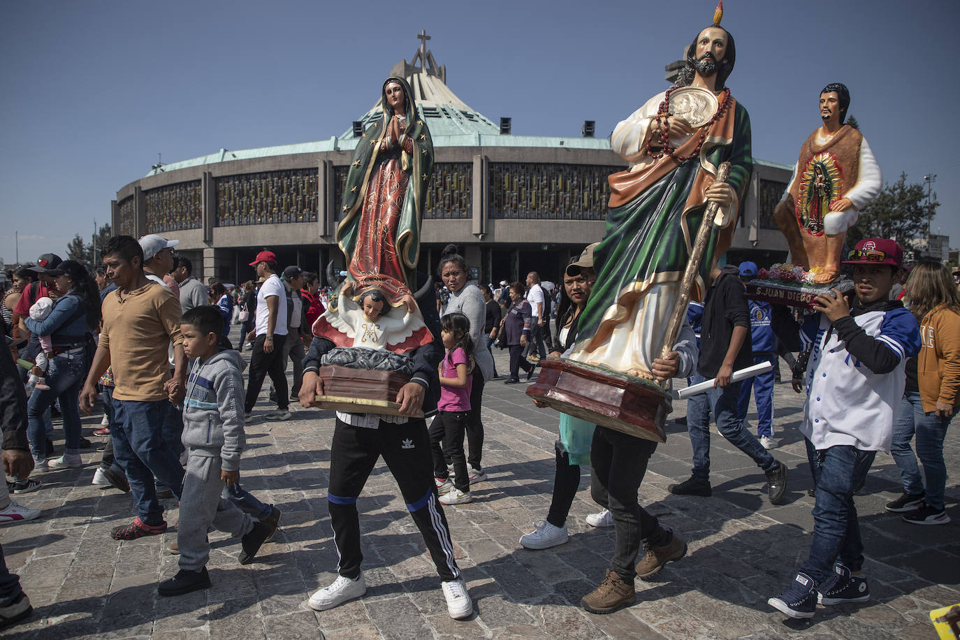 Fotos: Rendidos a la Virgen de Guadalupe