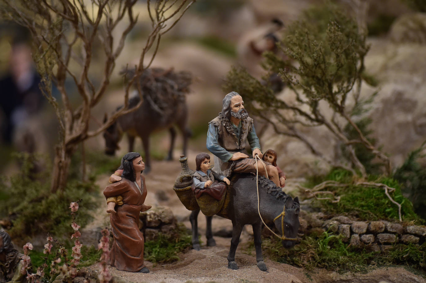 Fotos: La inaguración del belén de la iglesia de San Esteban de Murcia, en imágenes