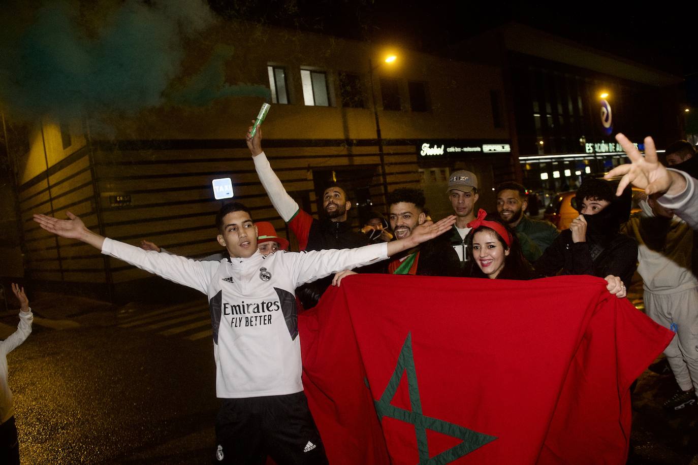 Fotos: Los aficionados de Marruecos se resignan tras la derrota ante Francia