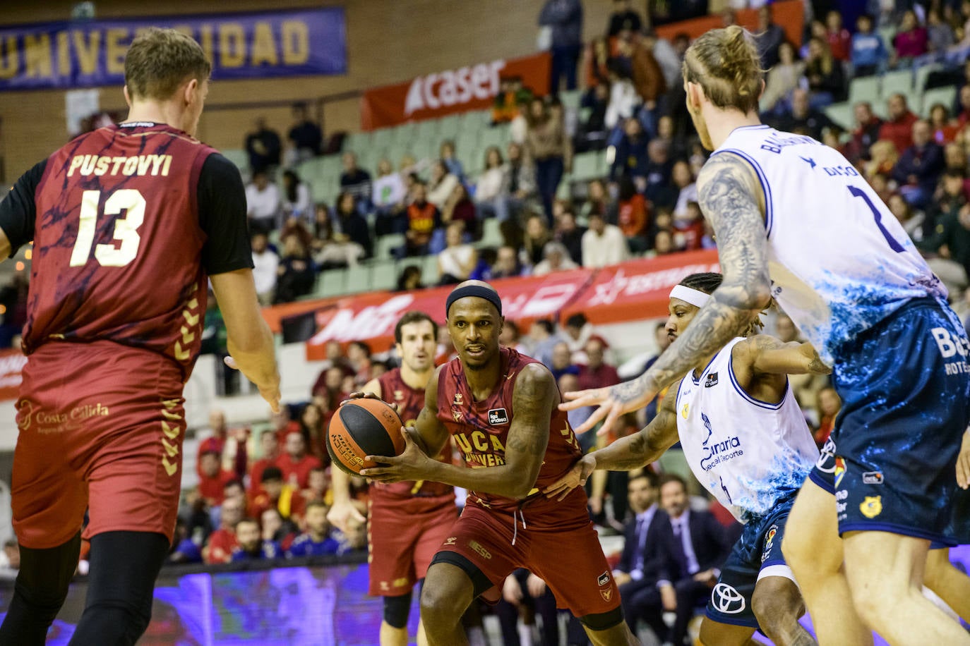 Fotos: El partido del UCAM frente al Gran Canaria, en imágenes