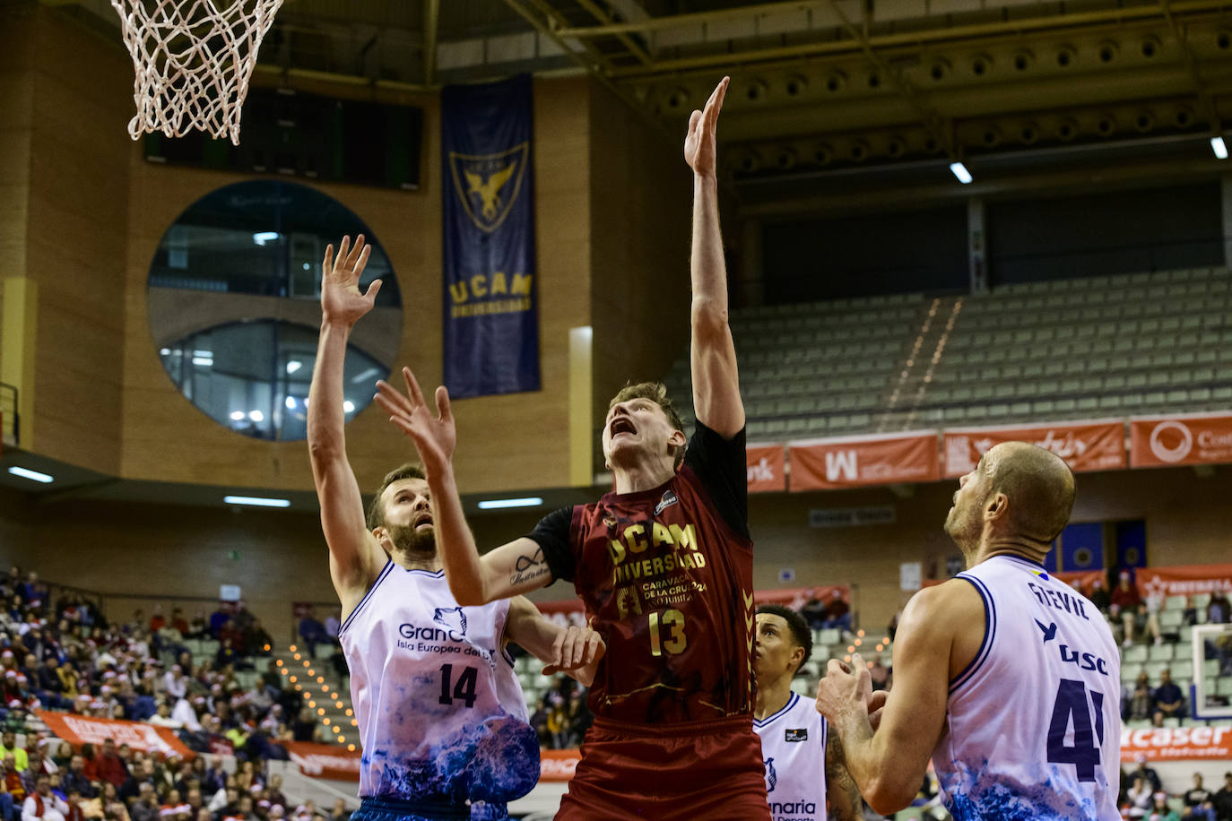 Fotos: El partido del UCAM frente al Gran Canaria, en imágenes