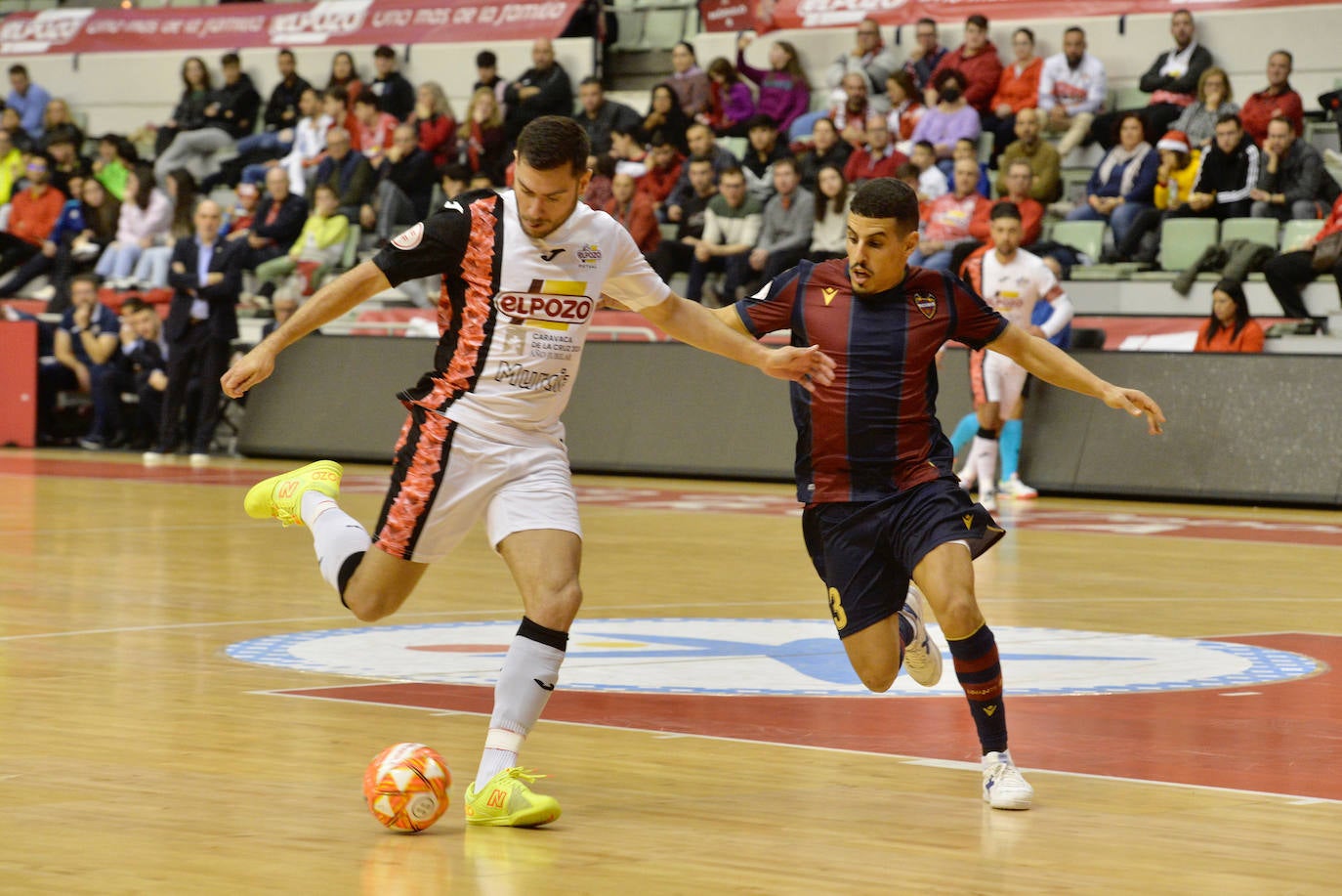Fotos: ElPozo-Levante (3-2)