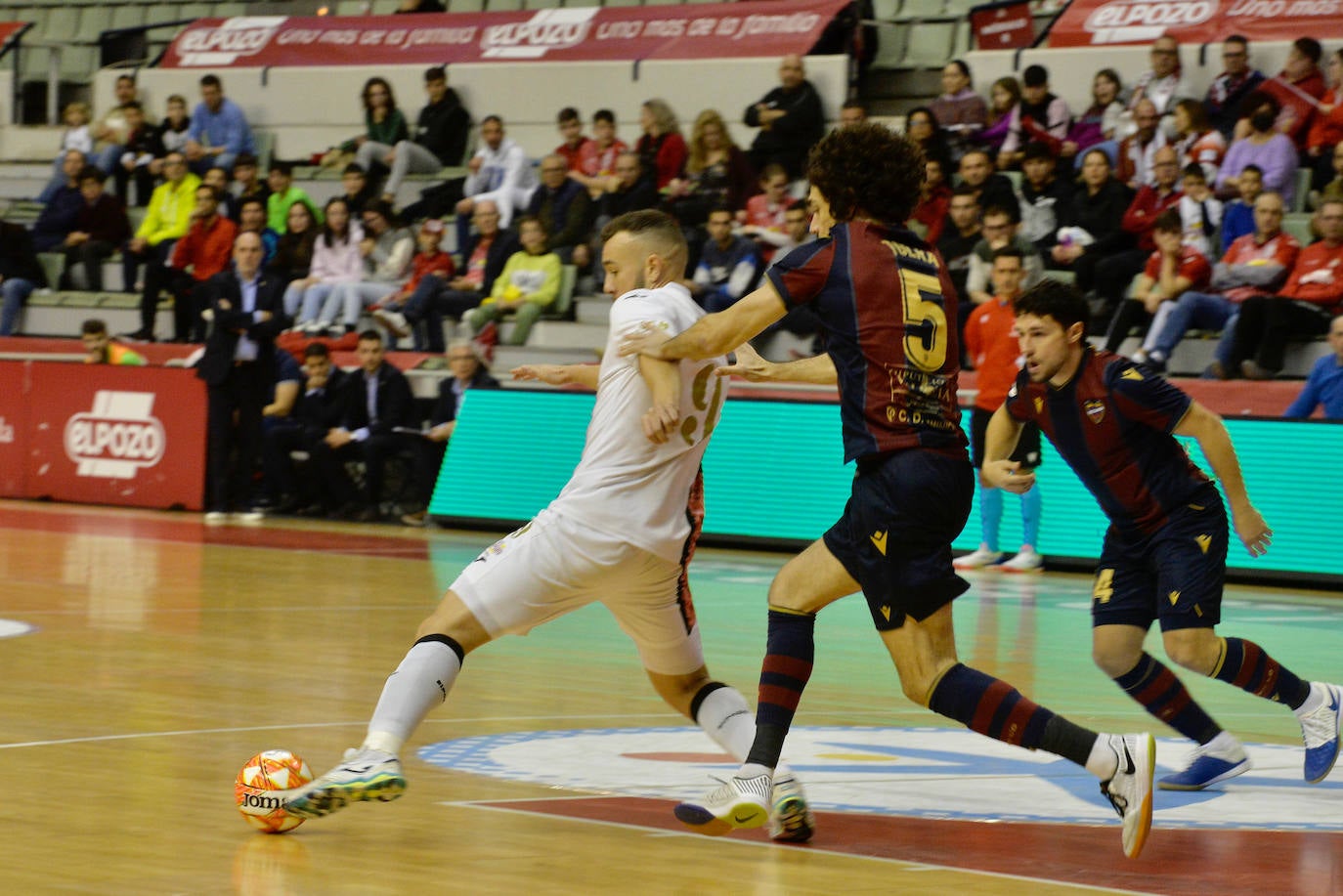 Fotos: ElPozo-Levante (3-2)