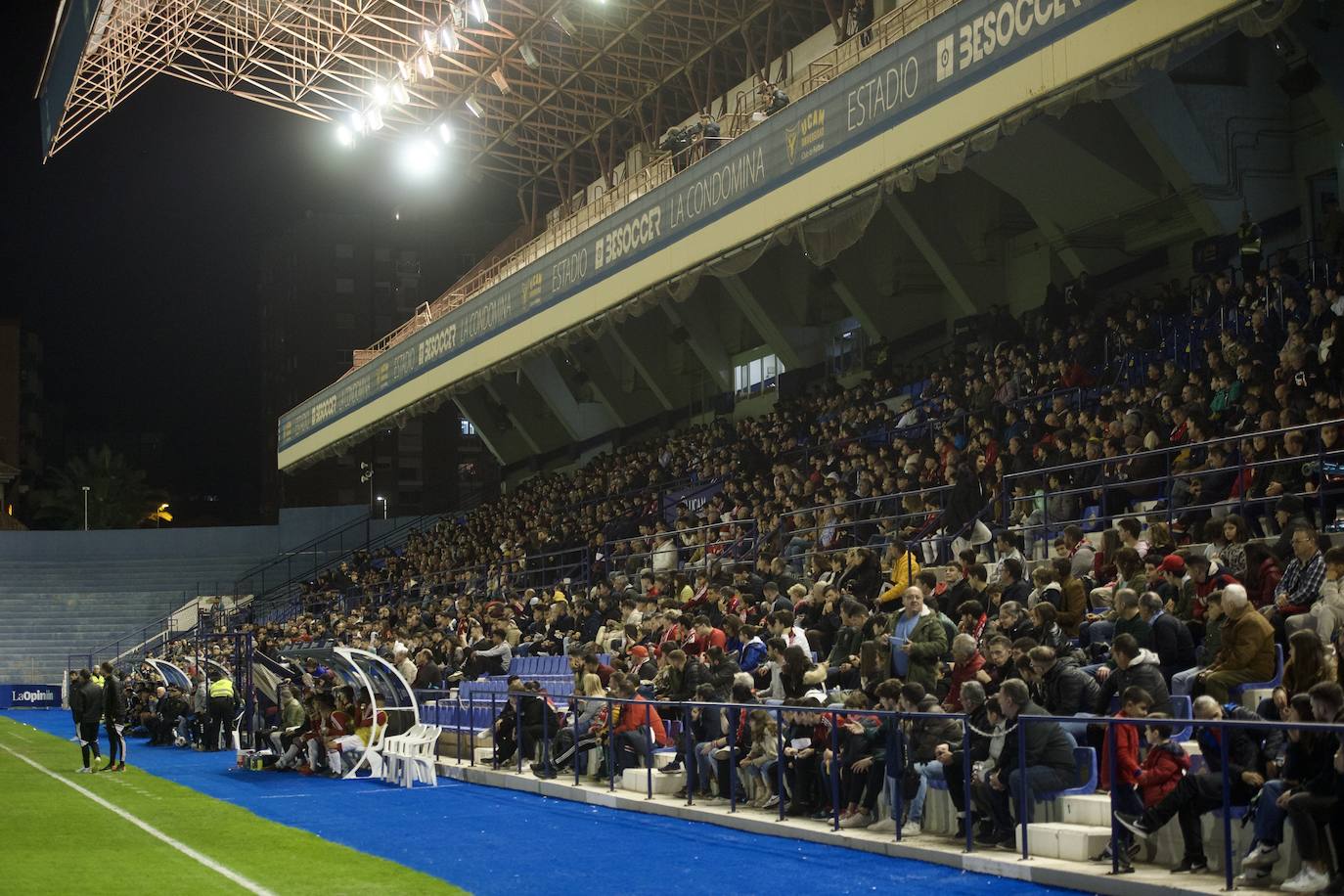 Fotos: Derbi benéfico del UCAM ante el Real Murcia