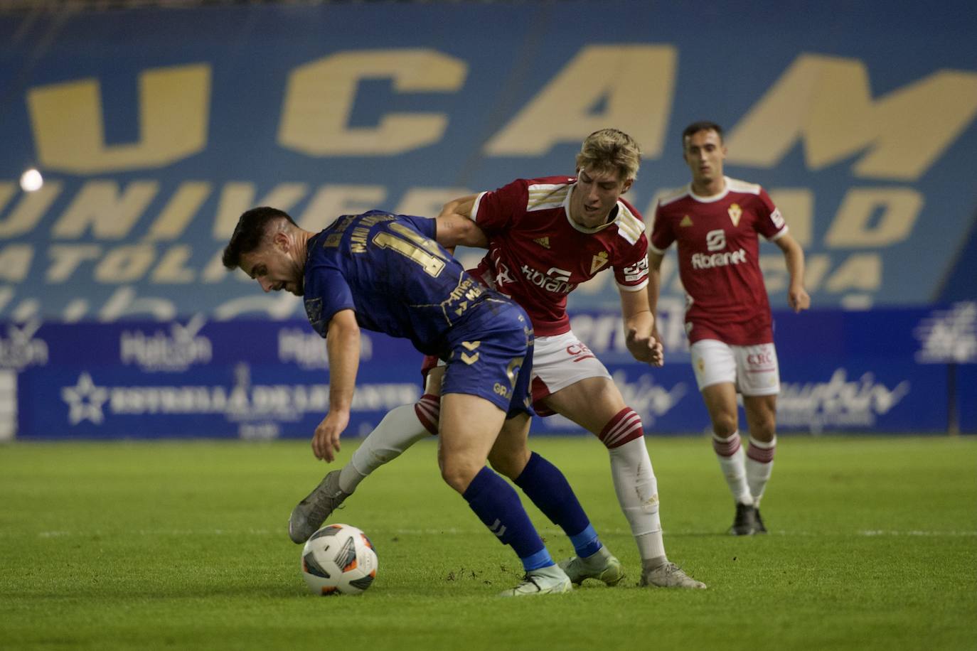 Fotos: Derbi benéfico del UCAM ante el Real Murcia