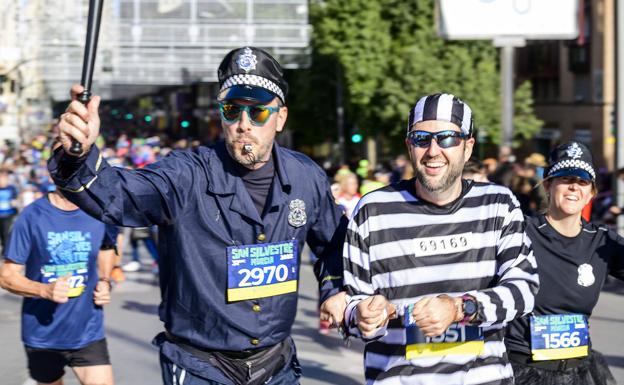 Galería. Los disfraces de la San Silvestre de Murcia 2022.