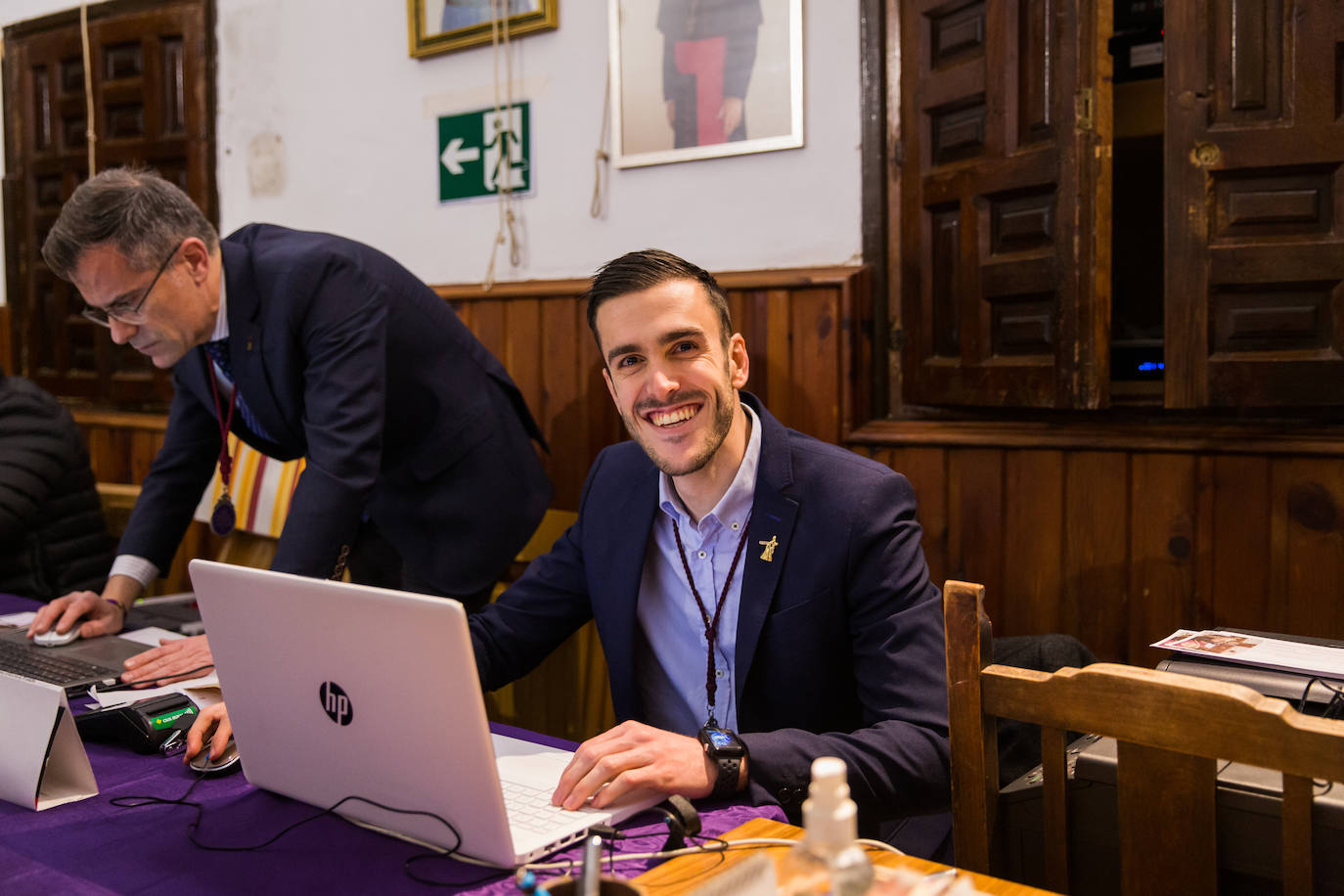 El besapié a Nuestro Padre Jesús de Orihuela, en imágenes