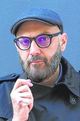 Miguel Ángel Hernández (Murcia, 1977).