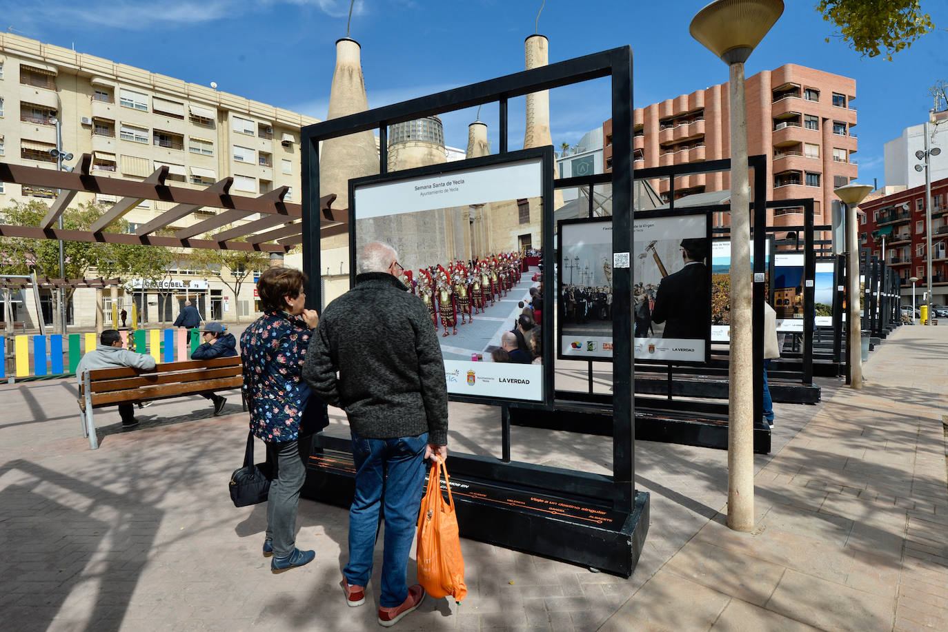 Elche acoge una exposición fotográfica que muestra los encantos del nordeste de la Región