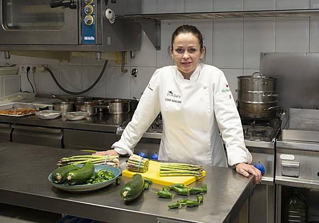 Cundi Sánchez, a los mandos de la cocina de El Albero.