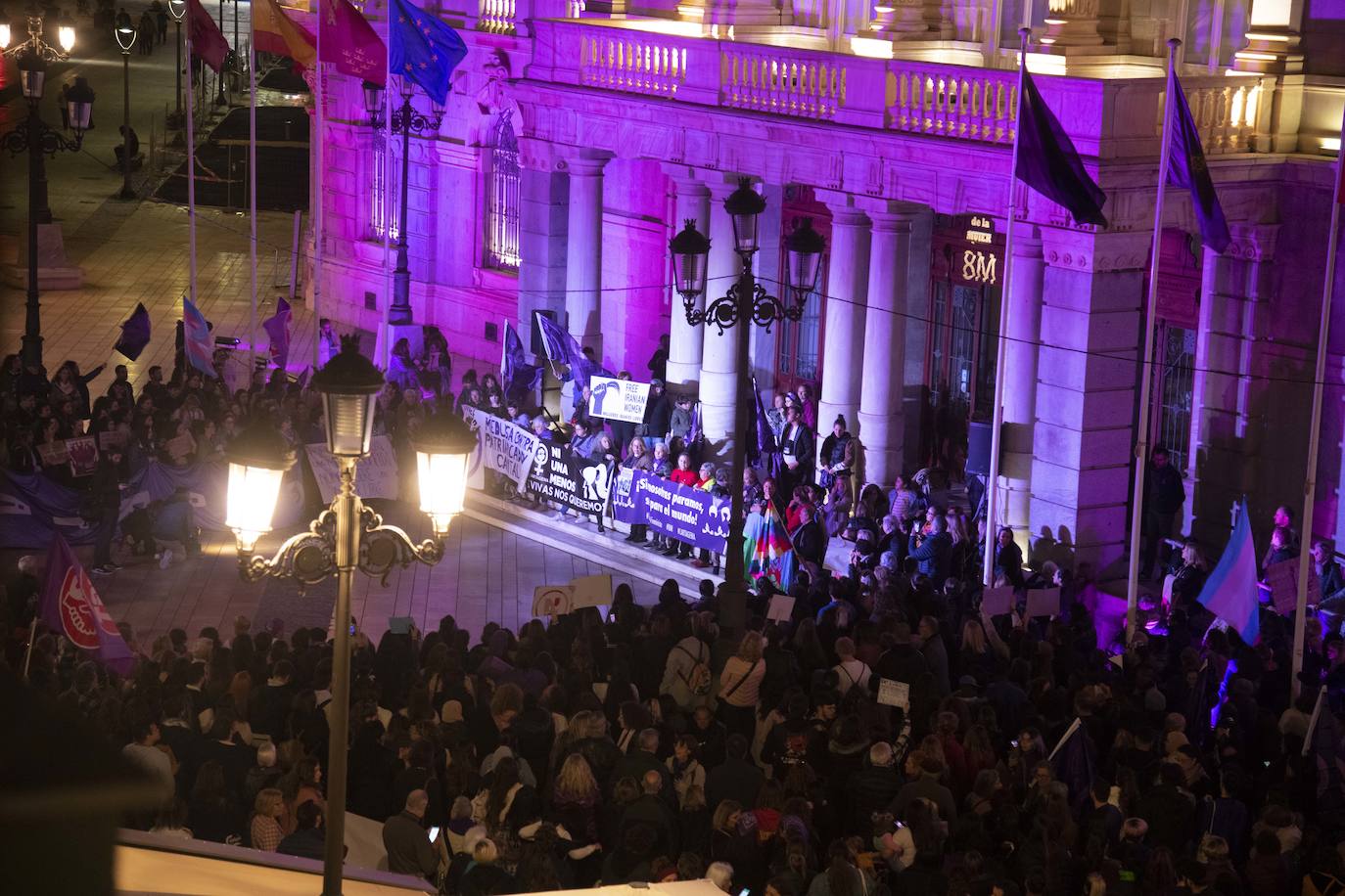 La manifestación del Día de la Mujer en Cartagena, en imágenes