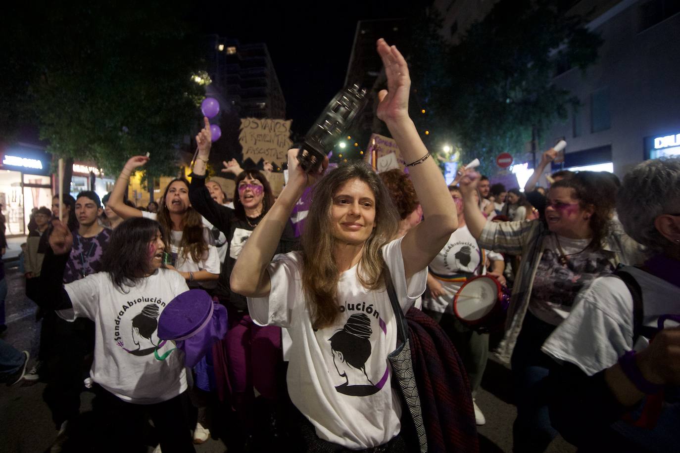 La manifestación del Día de la Mujer en Murcia, en imágenes