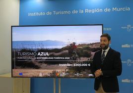 El director del Instituto de Turismo, Juan Francisco Martínez, en la presentación, este miércoles.