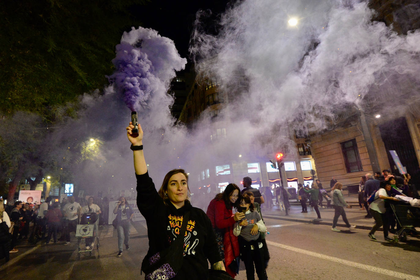 La manifestación del Día de la Mujer en Murcia, en imágenes