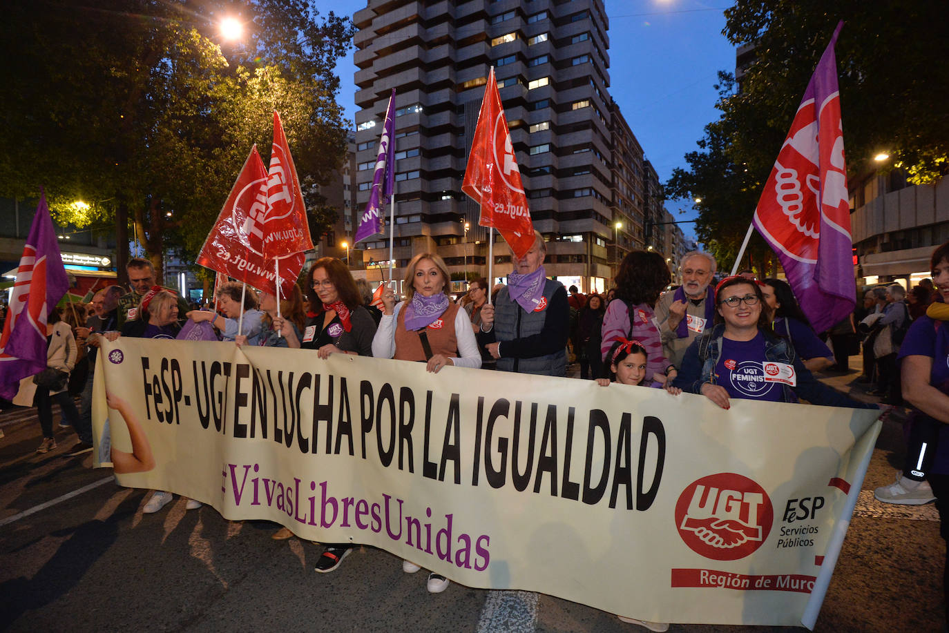 La manifestación del Día de la Mujer en Murcia, en imágenes