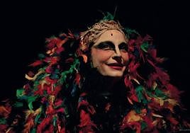 Circo y música sobre los celos de Otelo bajo la mirada de Desdémona