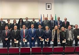 Foto de familia de la entrega del Premio Nacional Grupo Fuertes de Investigación Alimentaria.