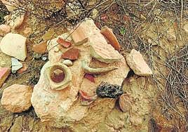 Material cerámico, la mayoría de época romana, que apareció en finca Trujillo.