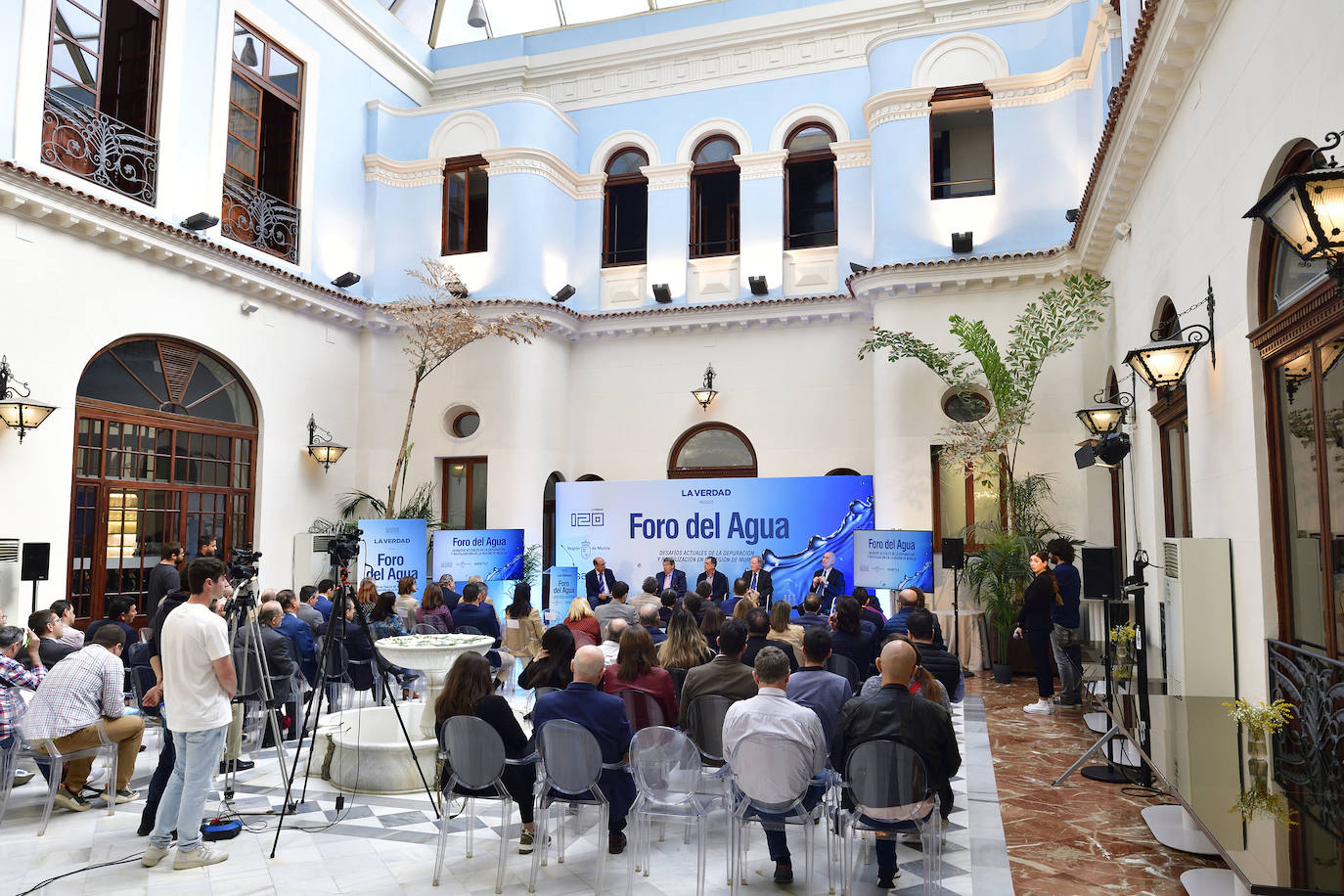 El foro &#039;Desafíos actuales de la depuración y reutilización&#039;, en imágenes