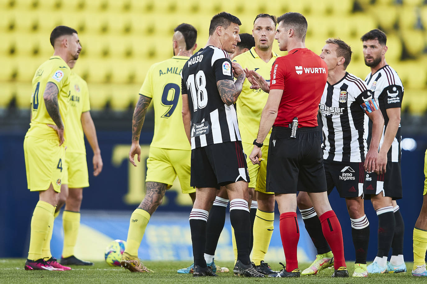 La derrota del Cartagena frente al Villarreal B, en imágenes