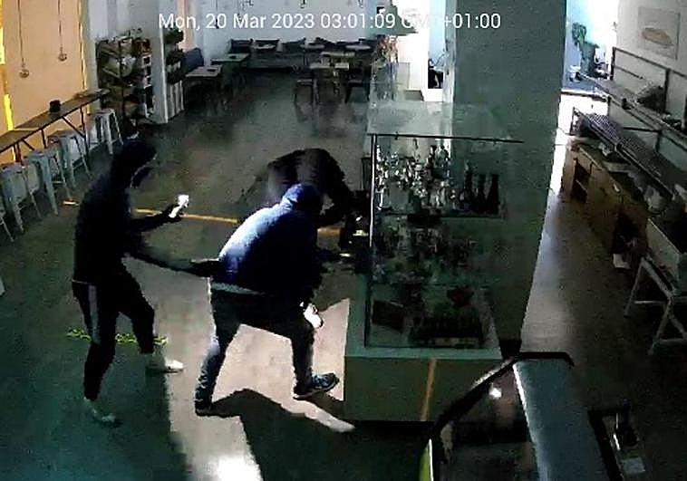 Asalto a la confitería de Alquerías.