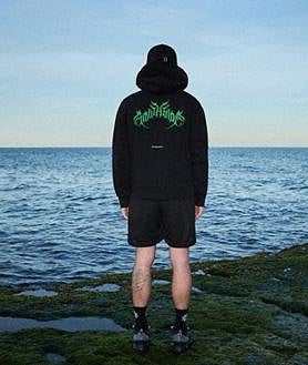 Imagen secundaria 2 - Parte de la colección 'Southside'.