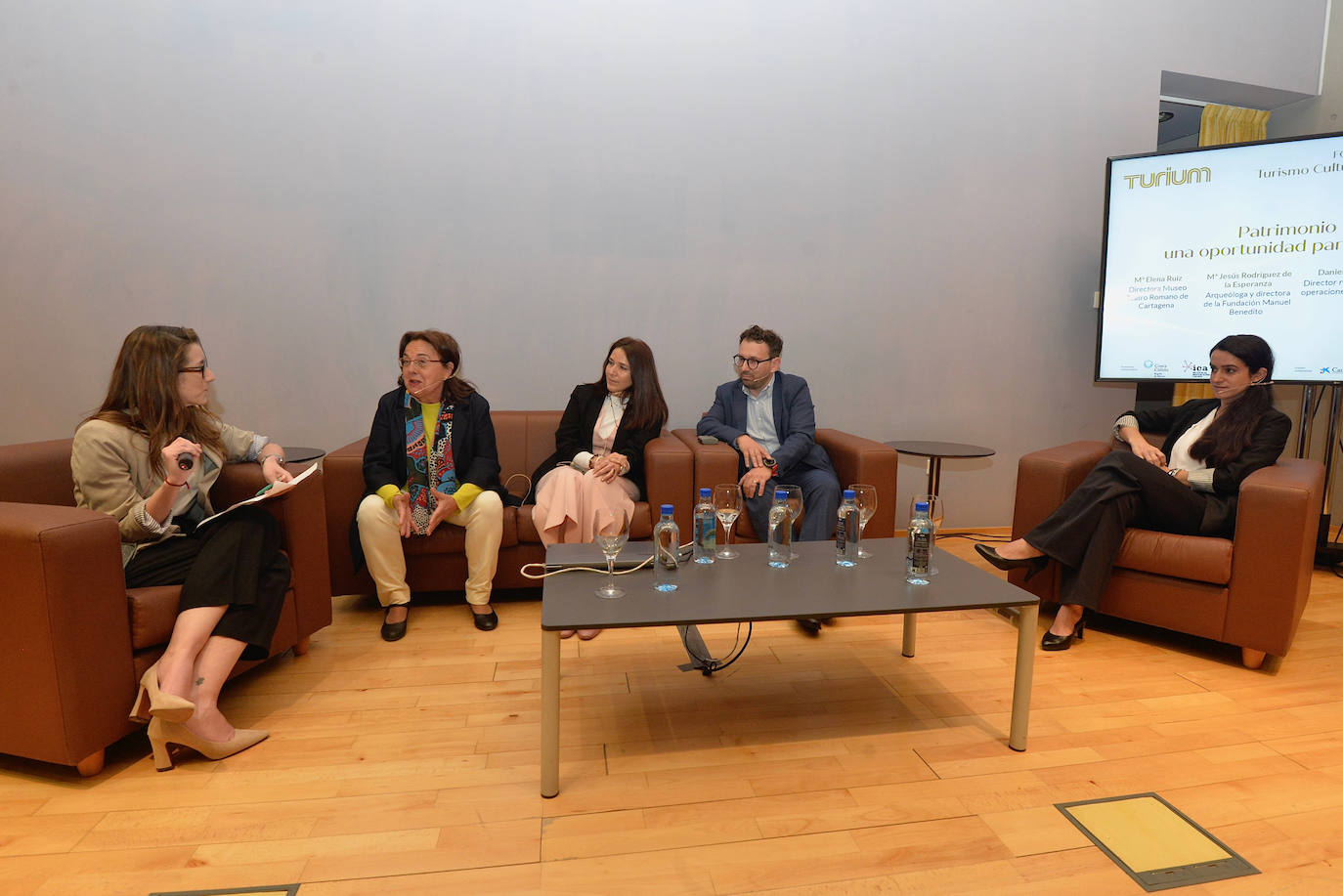 El foro &#039;Turismo cultural y patrimonio&#039;, en imágenes