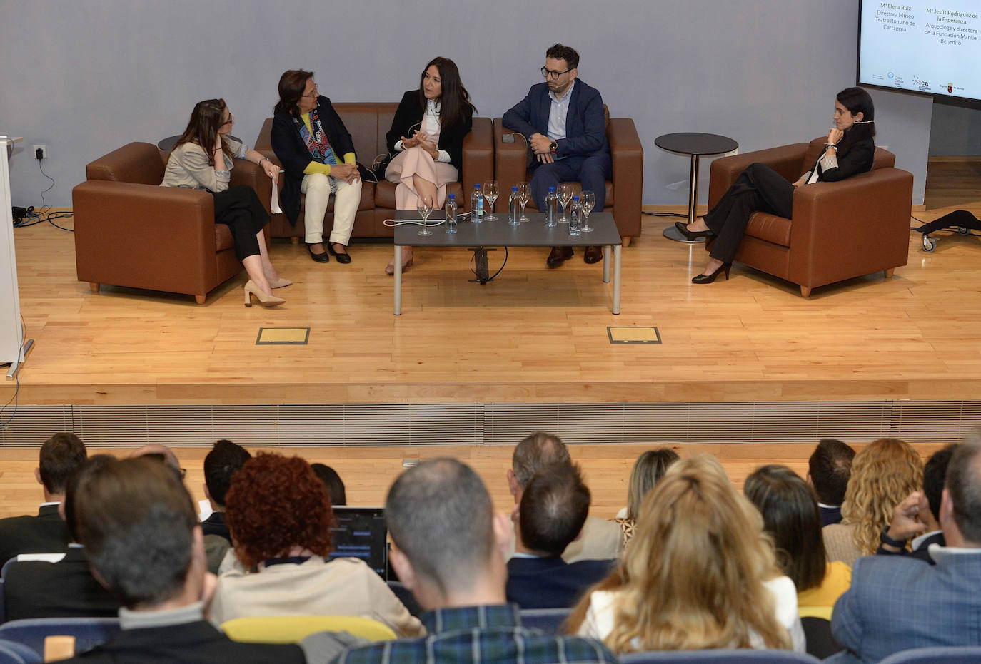 El foro &#039;Turismo cultural y patrimonio&#039;, en imágenes