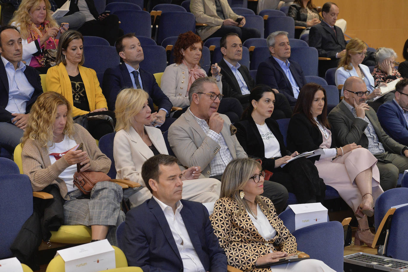 El foro &#039;Turismo cultural y patrimonio&#039;, en imágenes