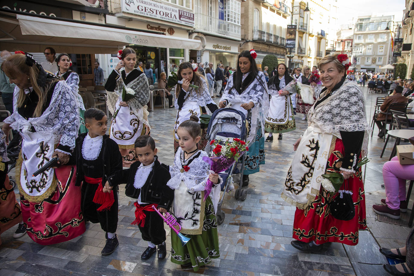 La ofrenda a la Virgen de la Caridad de Cartagena, en imágenes