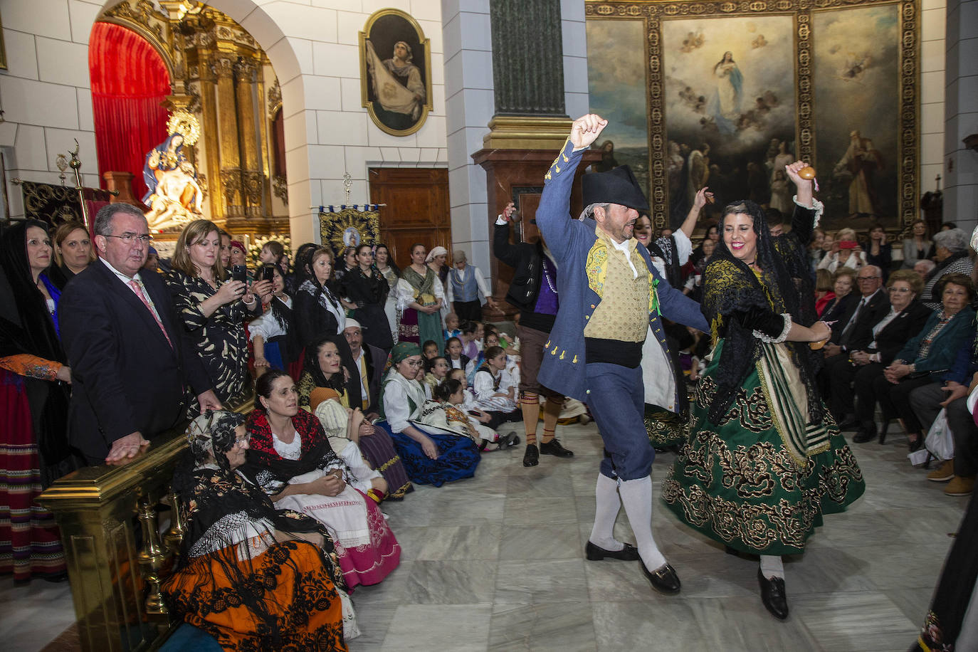 La ofrenda a la Virgen de la Caridad de Cartagena, en imágenes