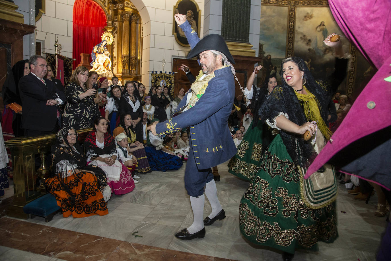 La ofrenda a la Virgen de la Caridad de Cartagena, en imágenes