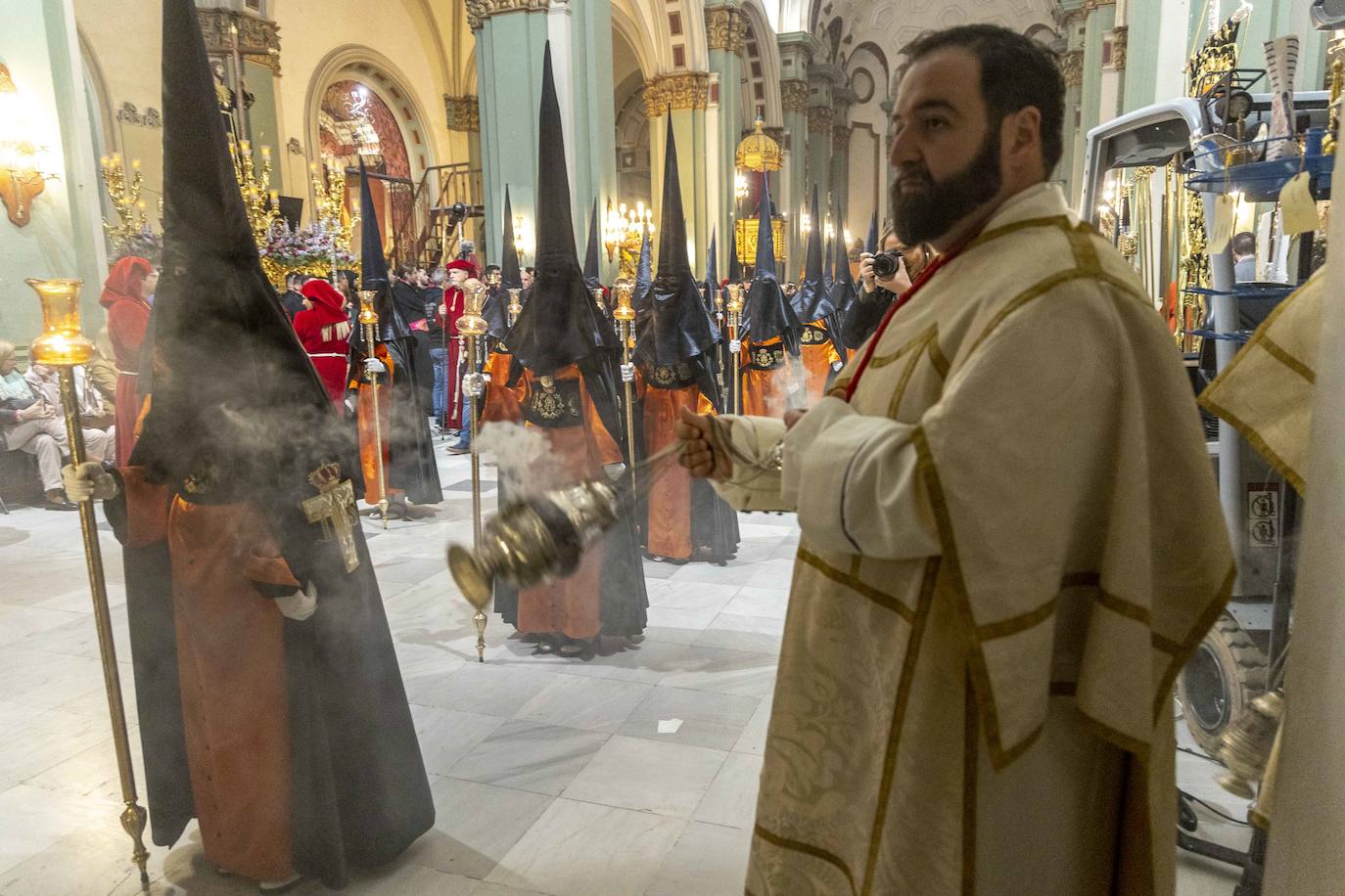 La procesión de los californios en Viernes Santo, en imágenes