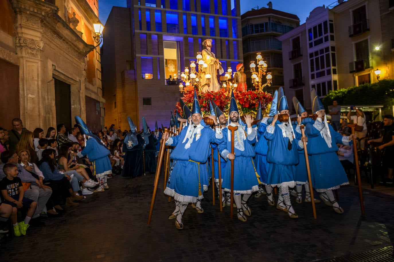 La procesión del Viernes de Dolores en Murcia, en imágenes