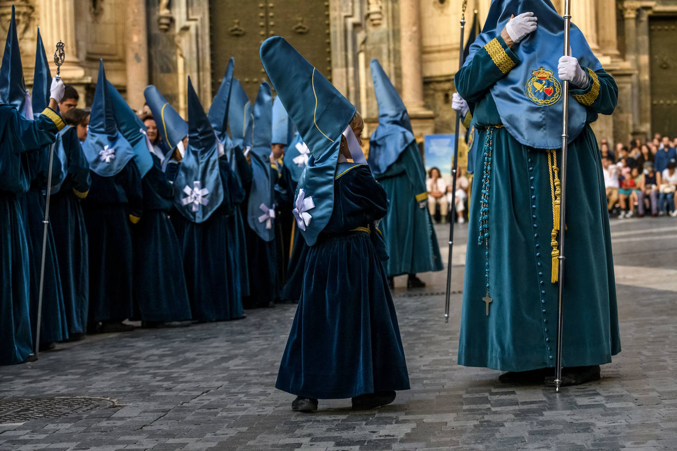 La procesión del Viernes de Dolores en Murcia, en imágenes