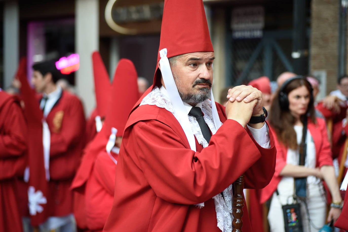 Procesión de la Cofradía del Santísimo Cristo de la Caridad en Murcia, en imágenes