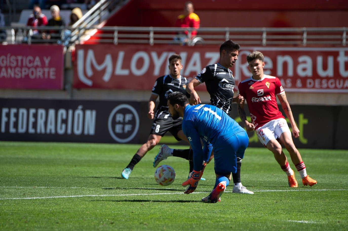 La victoria del Real Murcia frente al Cornellà, en imágenes