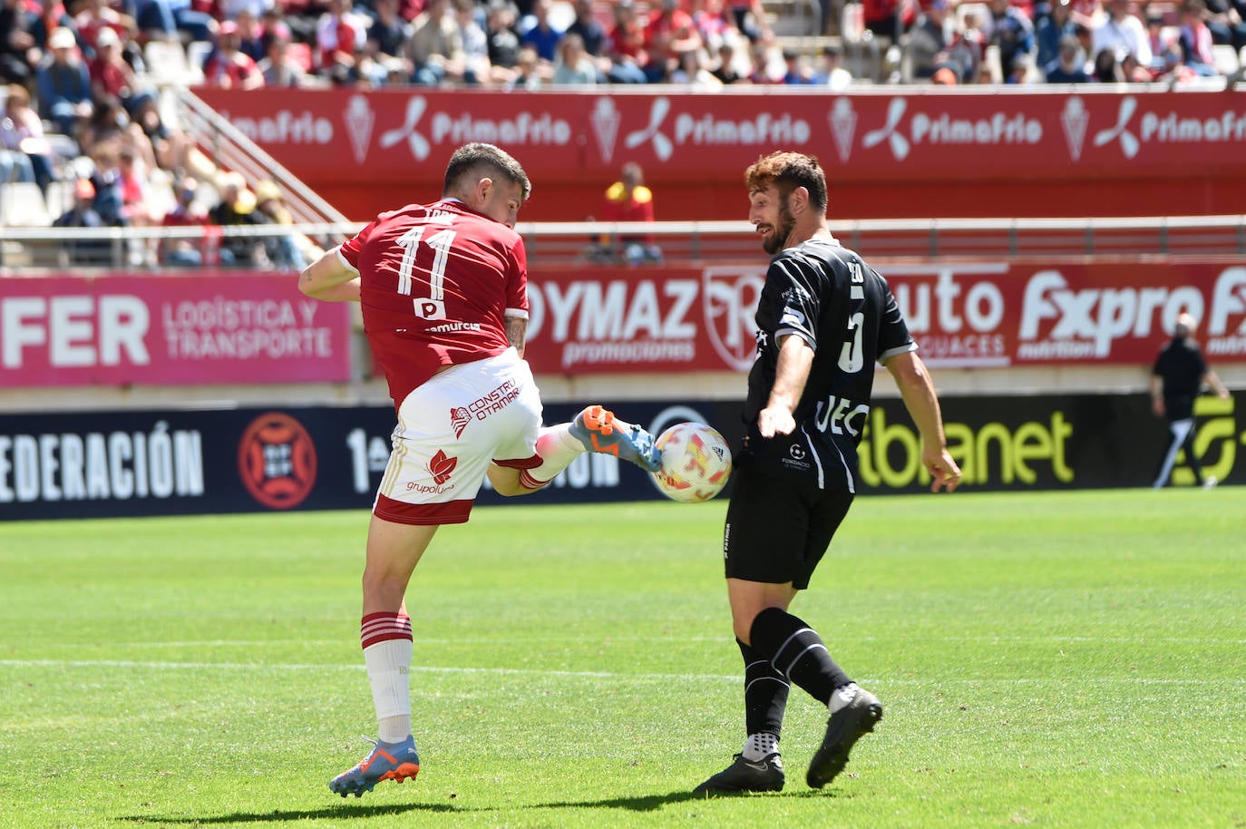 La victoria del Real Murcia frente al Cornellà, en imágenes