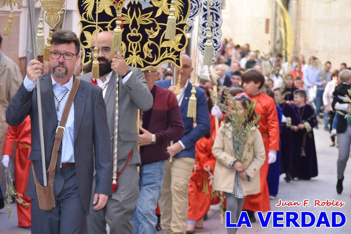 La procesión del Domingo de Ramos recorre la calle Mayor y La Corredera de Caravaca