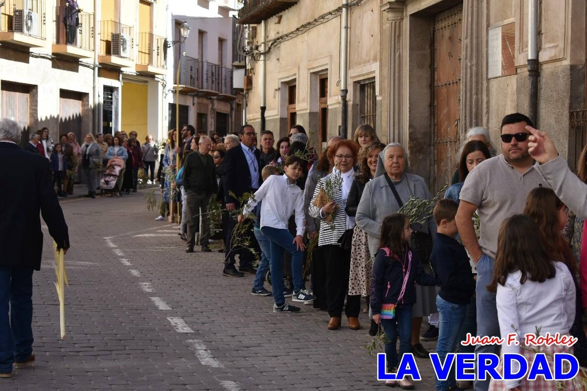 La procesión del Domingo de Ramos recorre la calle Mayor y La Corredera de Caravaca