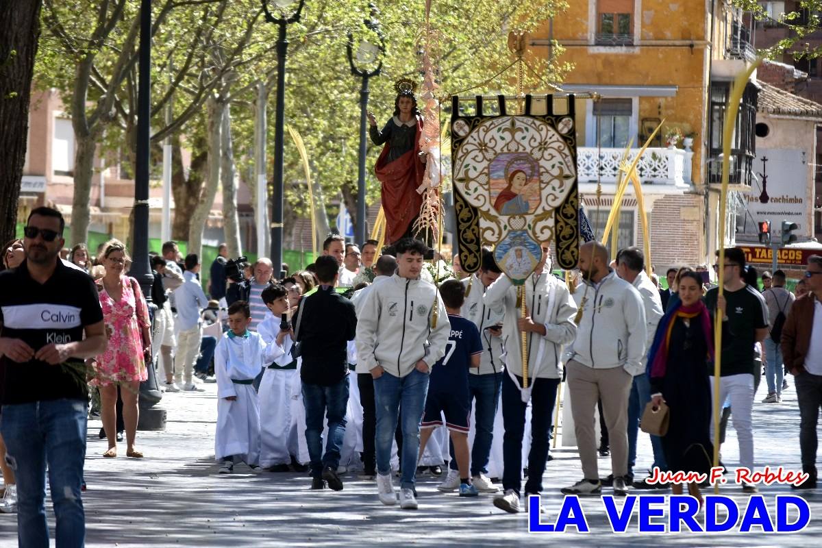 La procesión del Domingo de Ramos recorre la calle Mayor y La Corredera de Caravaca