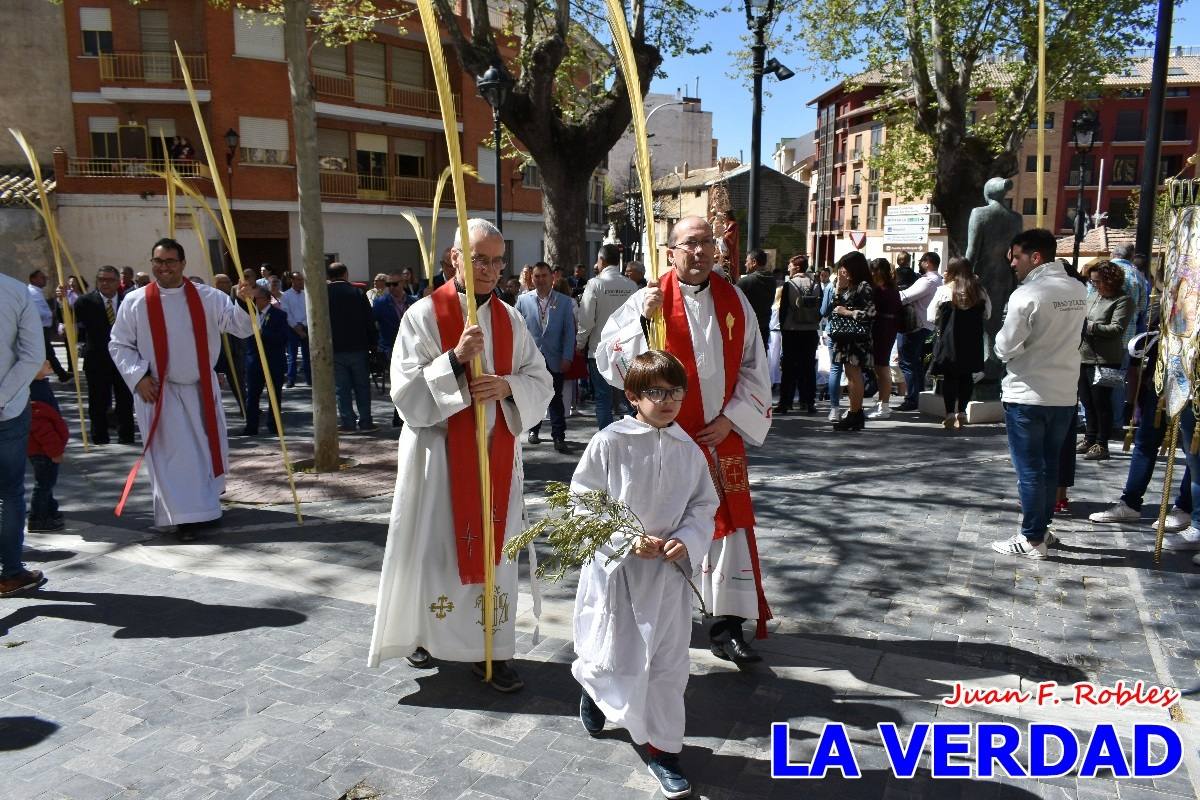 La procesión del Domingo de Ramos recorre la calle Mayor y La Corredera de Caravaca