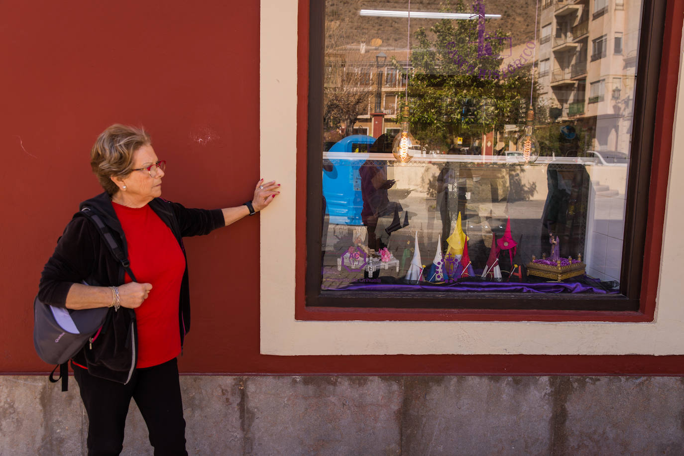 Así se hacen las famosas monas del Horno del Obispo